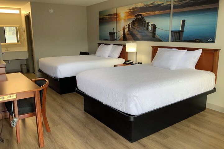 Room 12 of 30