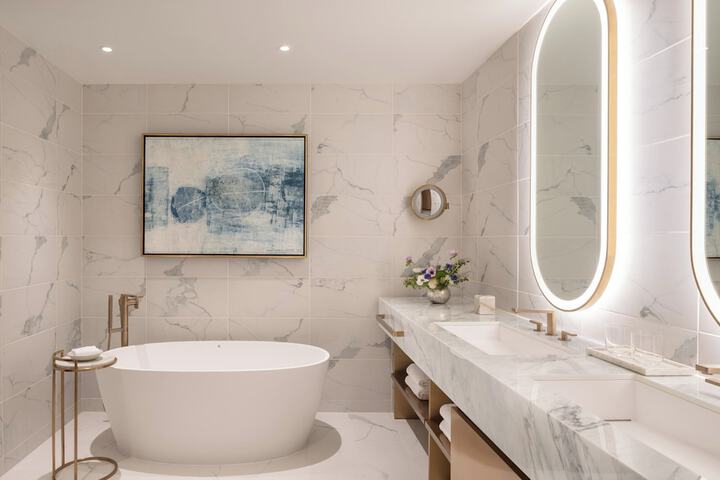 Four Seasons Hotel Minneapolis