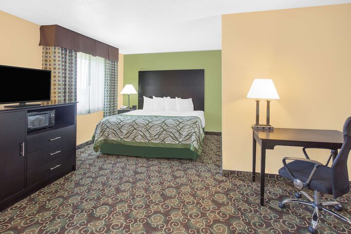 Room 19 of 25