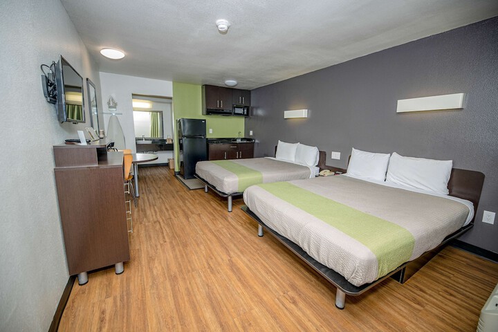 Room 19 of 33