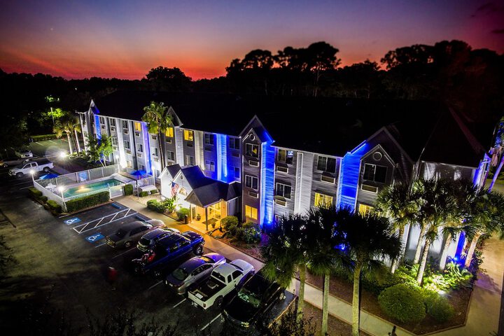 Hotel 2 of 41