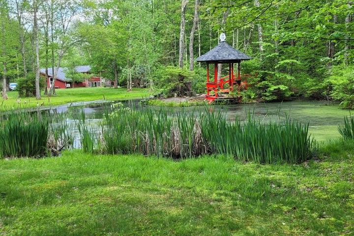 Sunset Estate in the Catskills