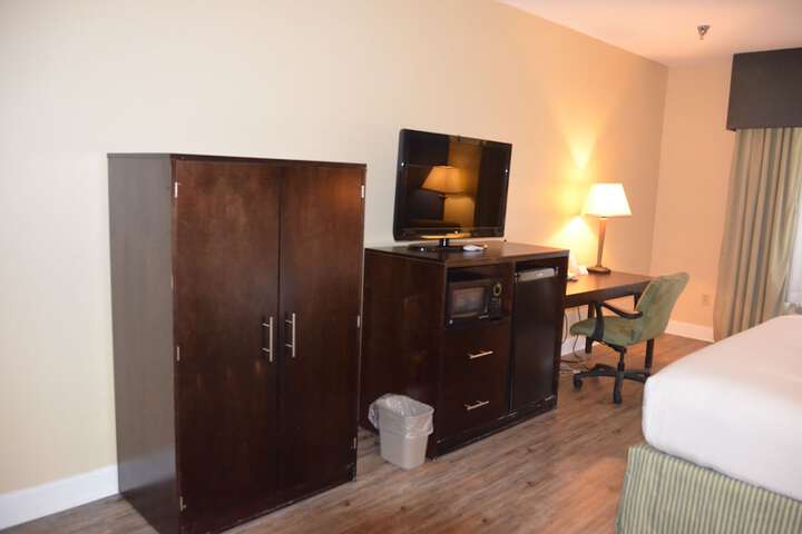Eagles Nest Inn