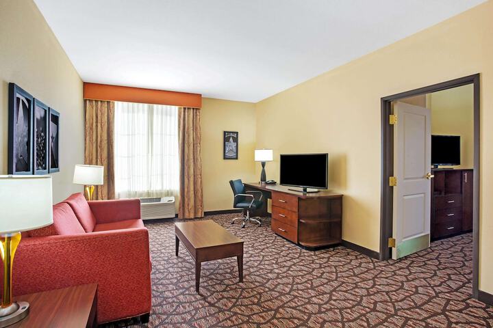 La Quinta Inn & Suites by Wyndham Pecos