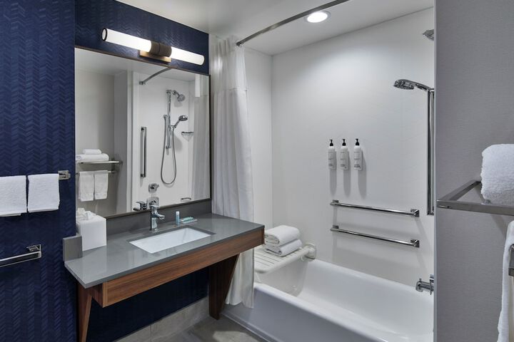 Fairfield by Marriott Inn & Suites LaGrange