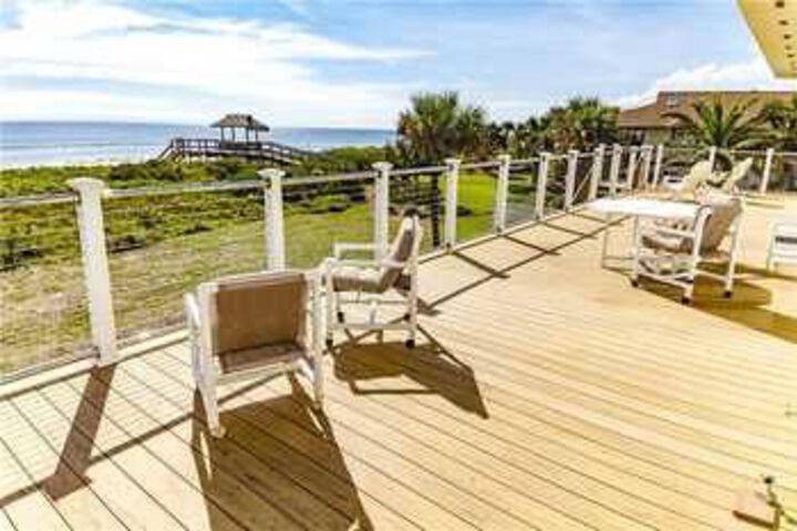 Stairway to Heaven Upper Level 2 Br Home by RedAwning