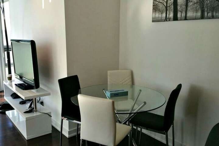 Room 7 of 20
