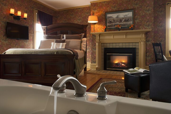 Room 18 of 53