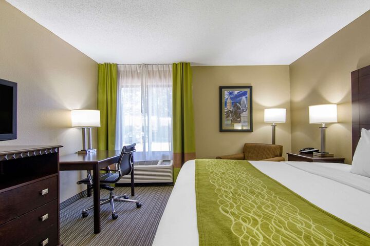 Room 50 of 71