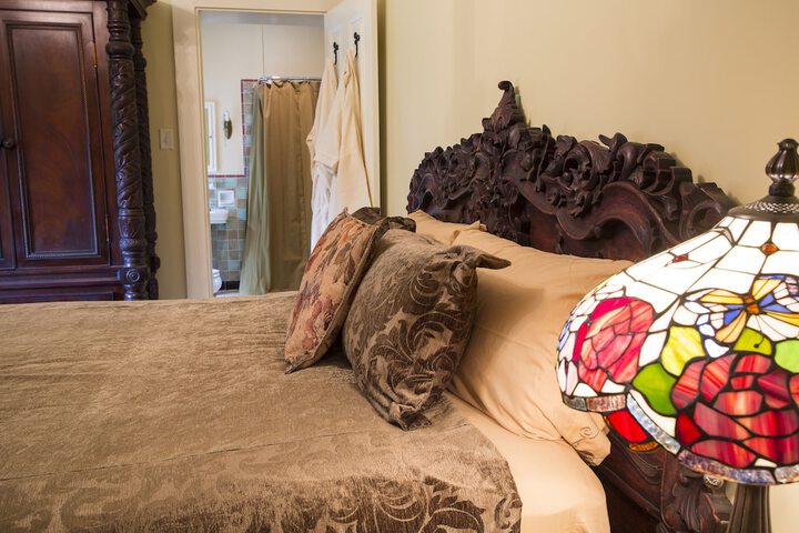 Room 43 of 51