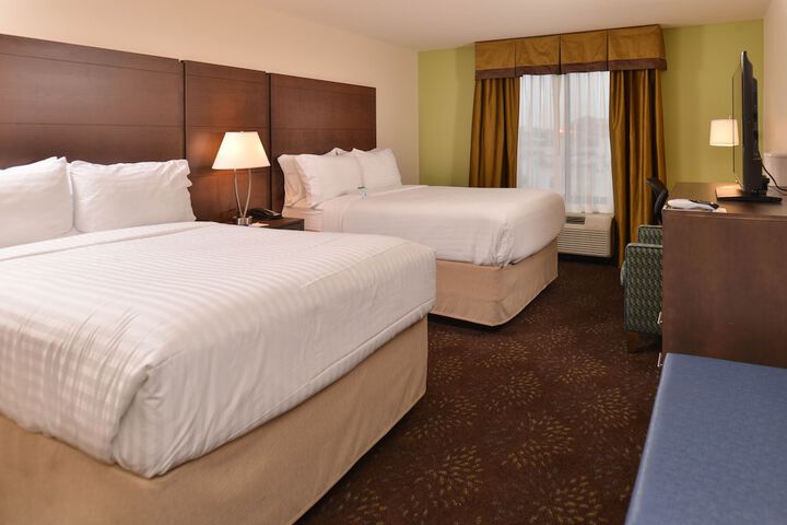 Room 14 of 36