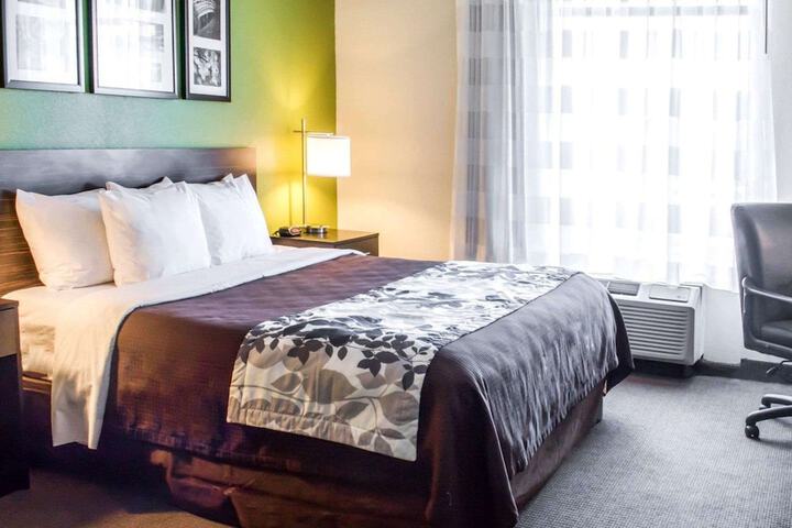 Sleep Inn & Suites Virginia Horse Center