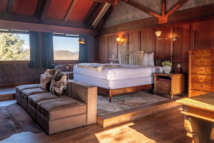 Casia Lodge and Ranch