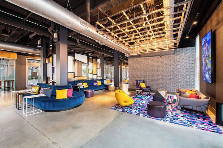 Aloft by Marriott Savannah Downtown Historic District