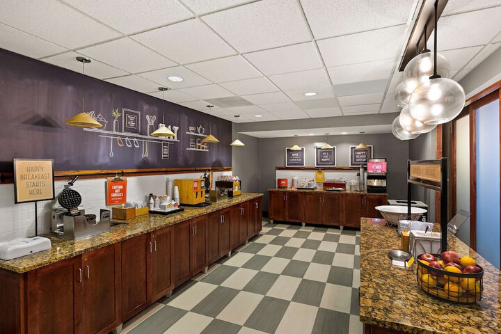 Hampton Inn & Suites Poughkeepsie