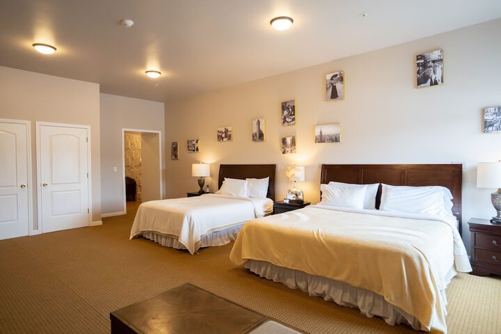 Room 52 of 59