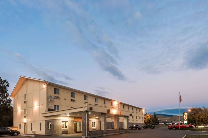Hotel 2 of 16