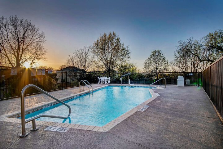 Pool 8 of 58