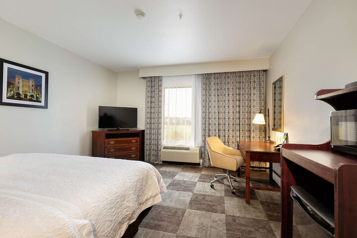 Room 14 of 57