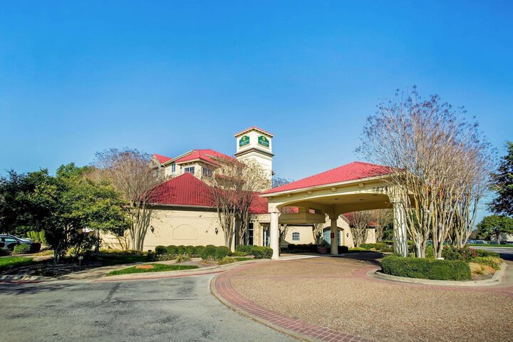Hotel 3 of 30
