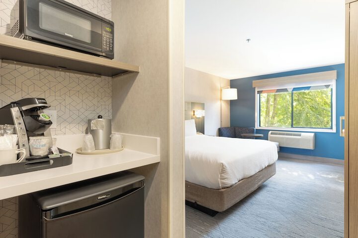 Holiday Inn Express Bellingham by IHG
