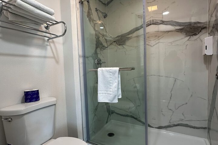 Room 65 of 71