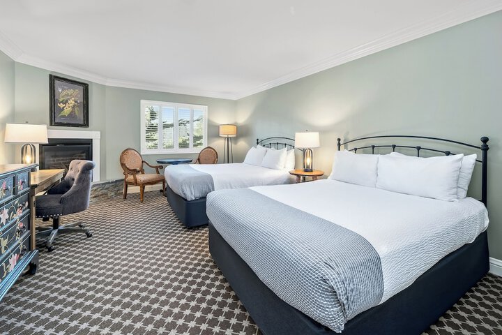 Cambria Pines Lodge