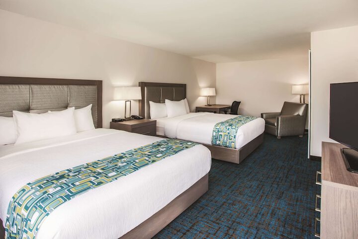 La Quinta Inn & Suites by Wyndham St. Paul-Woodbury