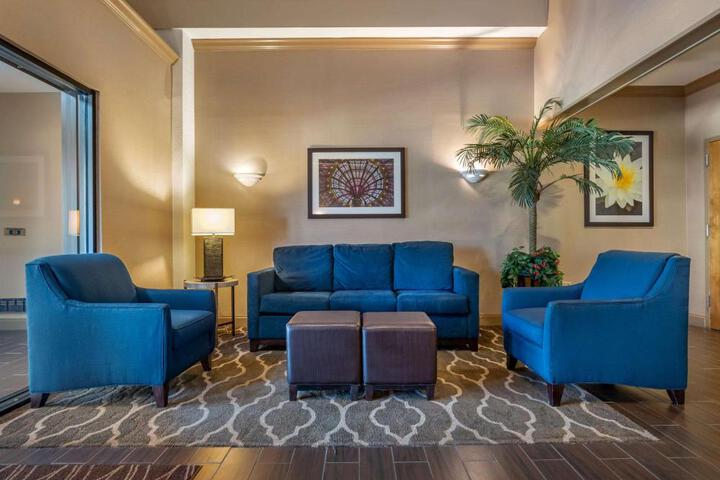 Comfort Inn