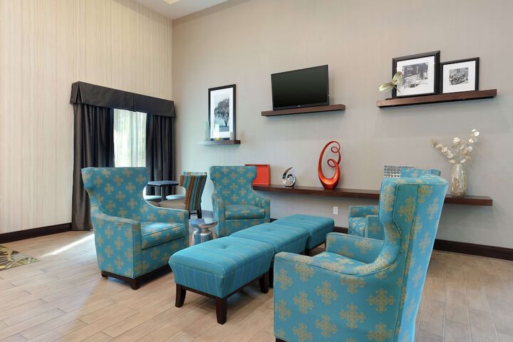 Hotel Interior 4 of 33