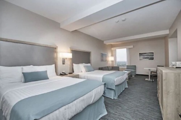 Room 34 of 49