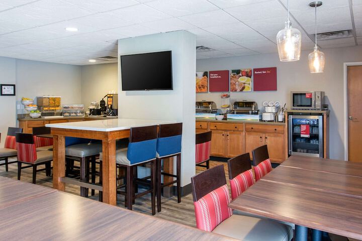 Comfort Suites Southport - Oak Island