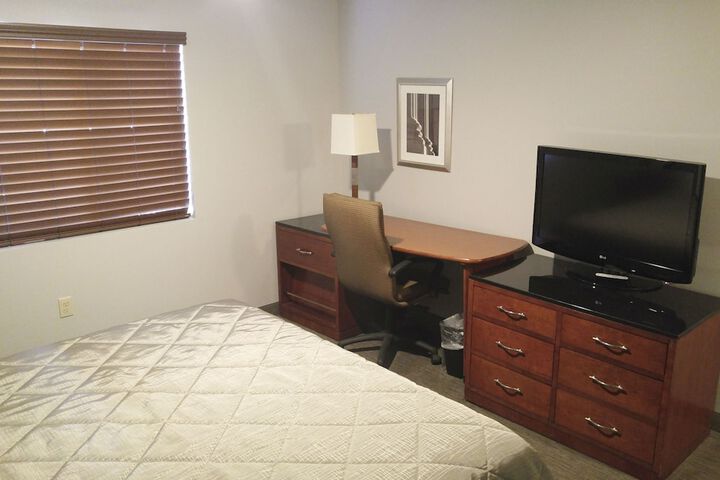 Room 17 of 31
