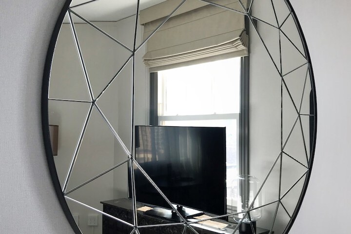Room 33 of 106