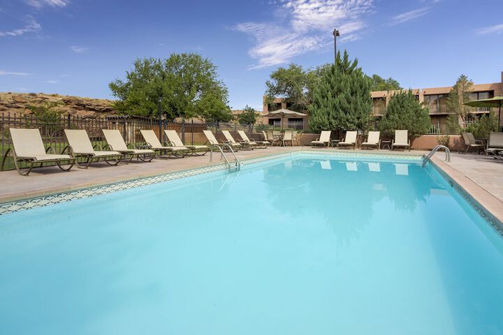 Pool 6 of 29