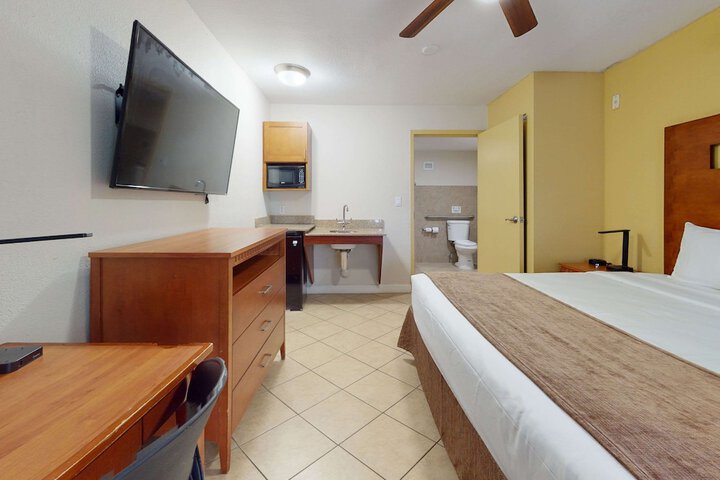 Room 60 of 167