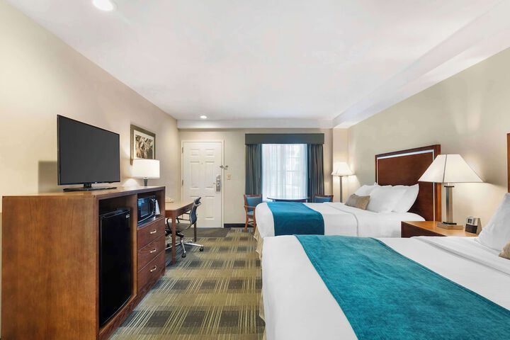 Best Western Plus Cold Spring