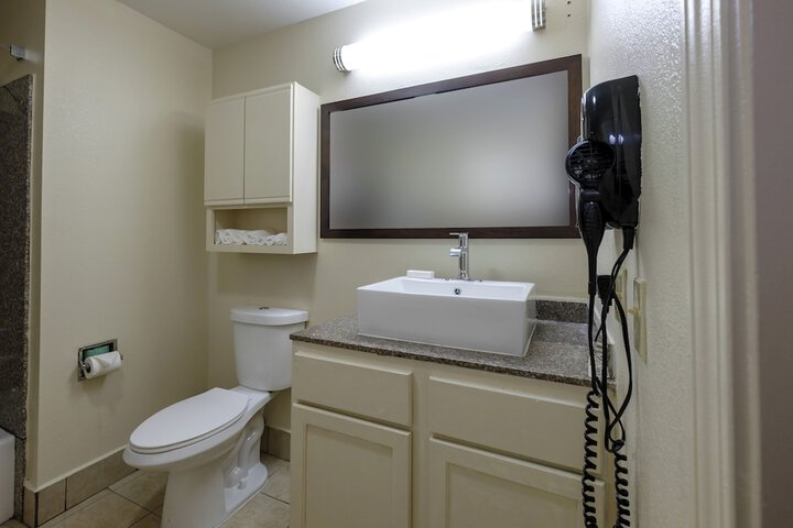 Red Roof Inn PLUS+ Hammond