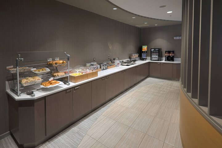 Breakfast/Coffee Service 18 of 20