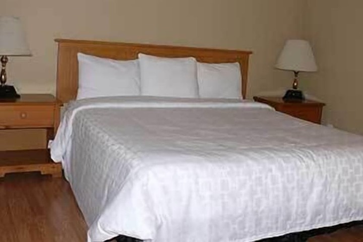 Room 16 of 22