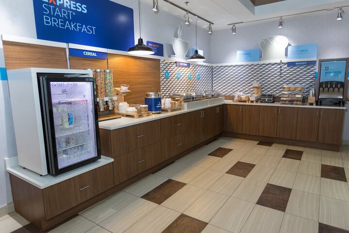 Holiday Inn Express Hotel & Suites Athens by IHG