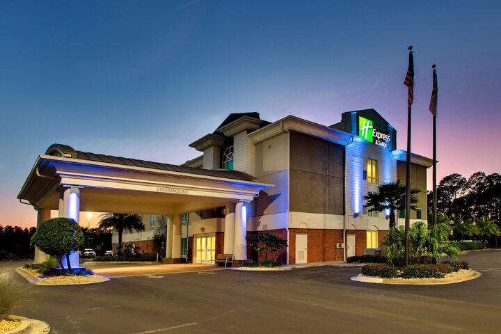 Hotel 4 of 61