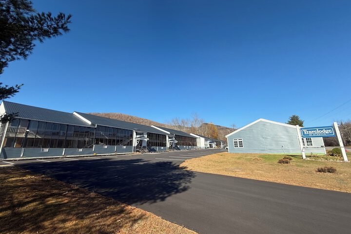 Travelodge by Wyndham Lincoln Near White Mountain
