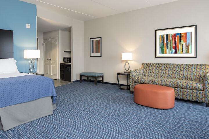 Room 19 of 44