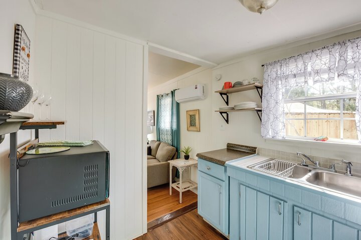 6 Mi to St. George Island: Cozy Gulf Coast Retreat!