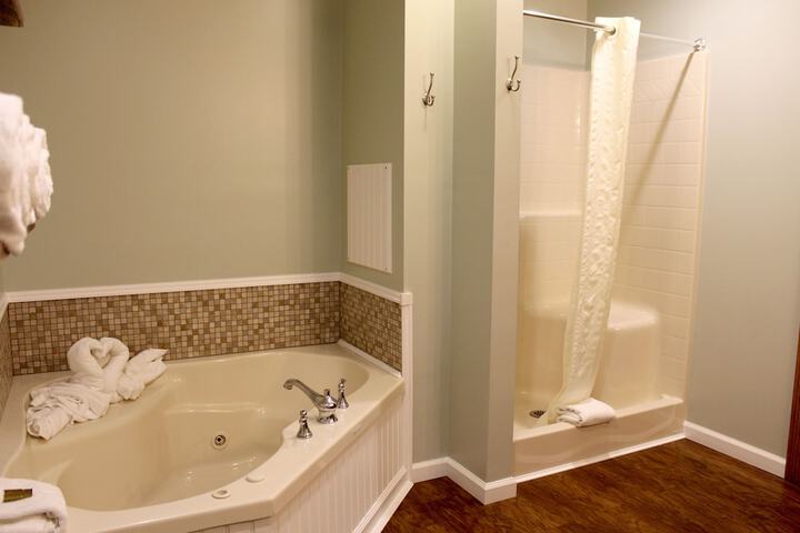 Room 18 of 27