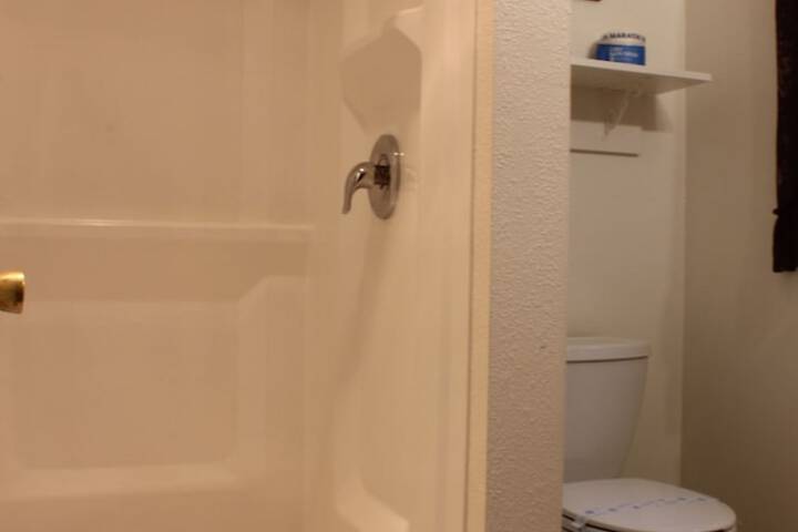 Room 132 of 143