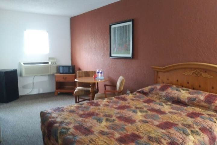 Room 31 of 40