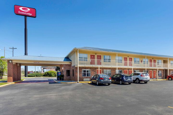 Hotel 2 of 35