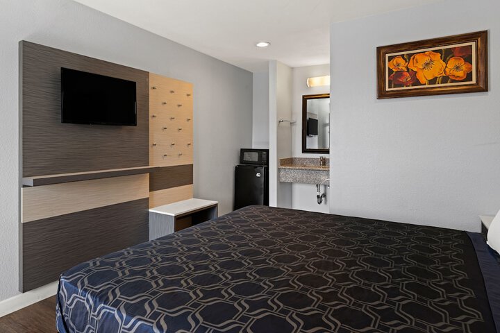 Room 29 of 30